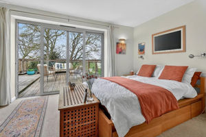 Photo 18- click for photo gallery